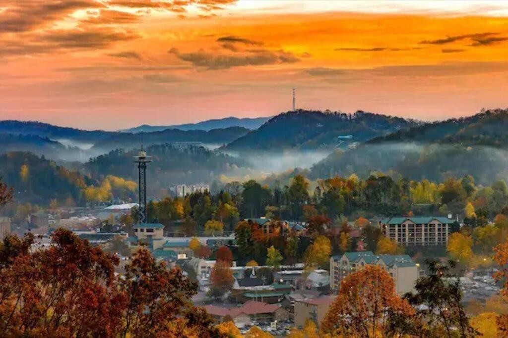 Breathtaking Views Of The Smokies, 3 Mins To Gatlinburg Villa ภายนอก รูปภาพ