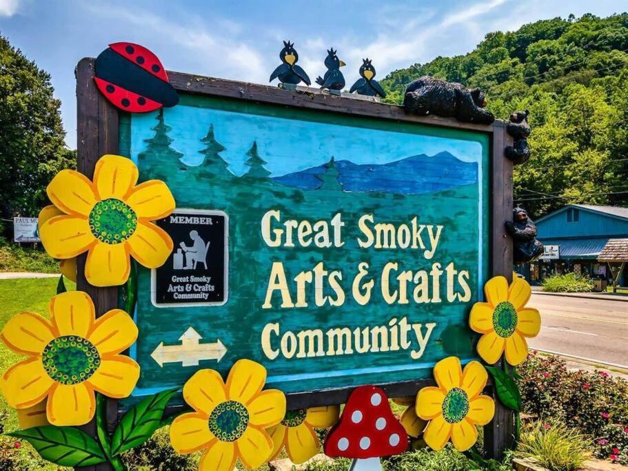 Breathtaking Views Of The Smokies, 3 Mins To Gatlinburg Villa ภายนอก รูปภาพ