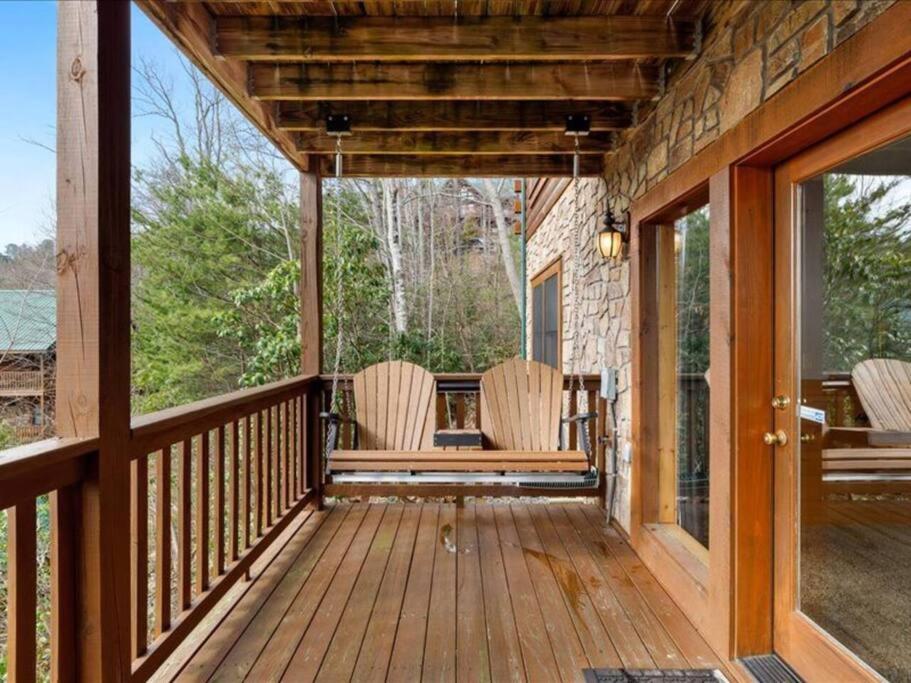 Breathtaking Views Of The Smokies, 3 Mins To Gatlinburg Villa ภายนอก รูปภาพ